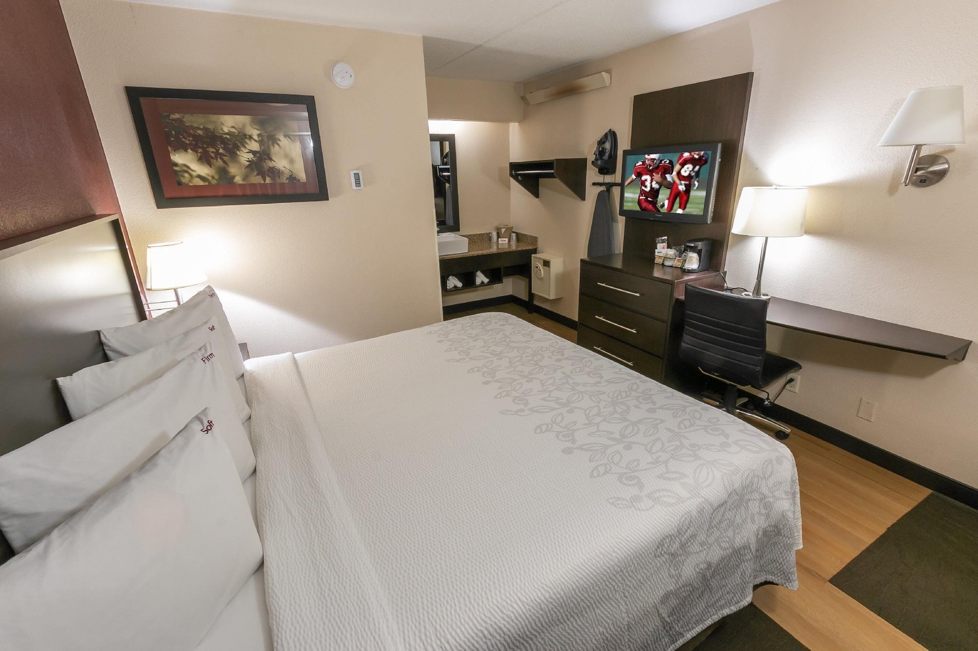 Red Roof Inn Plus+ St. Louis - Forest Park / Hampton Ave. Ngoại thất bức ảnh