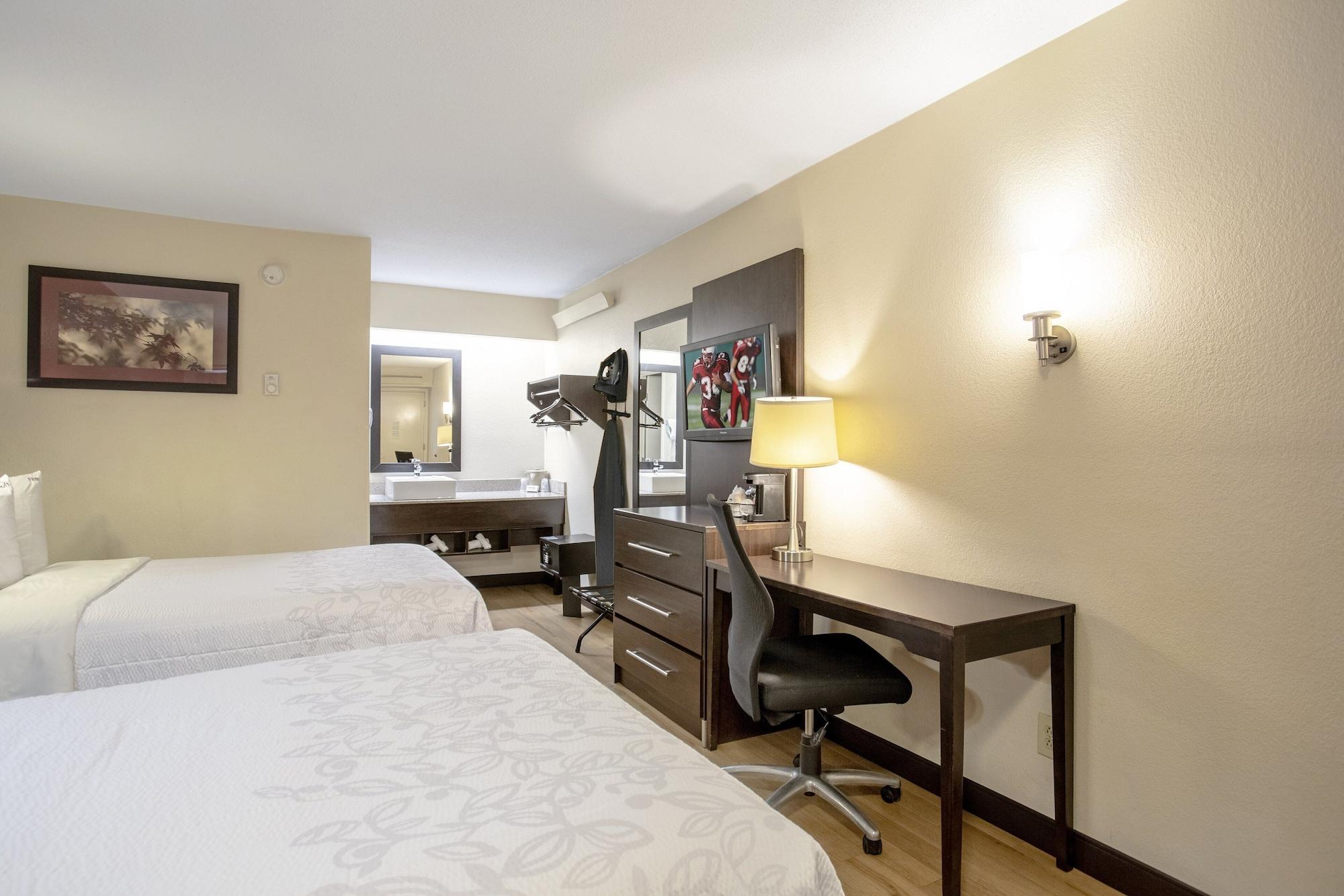 Red Roof Inn Plus+ St. Louis - Forest Park / Hampton Ave. Ngoại thất bức ảnh