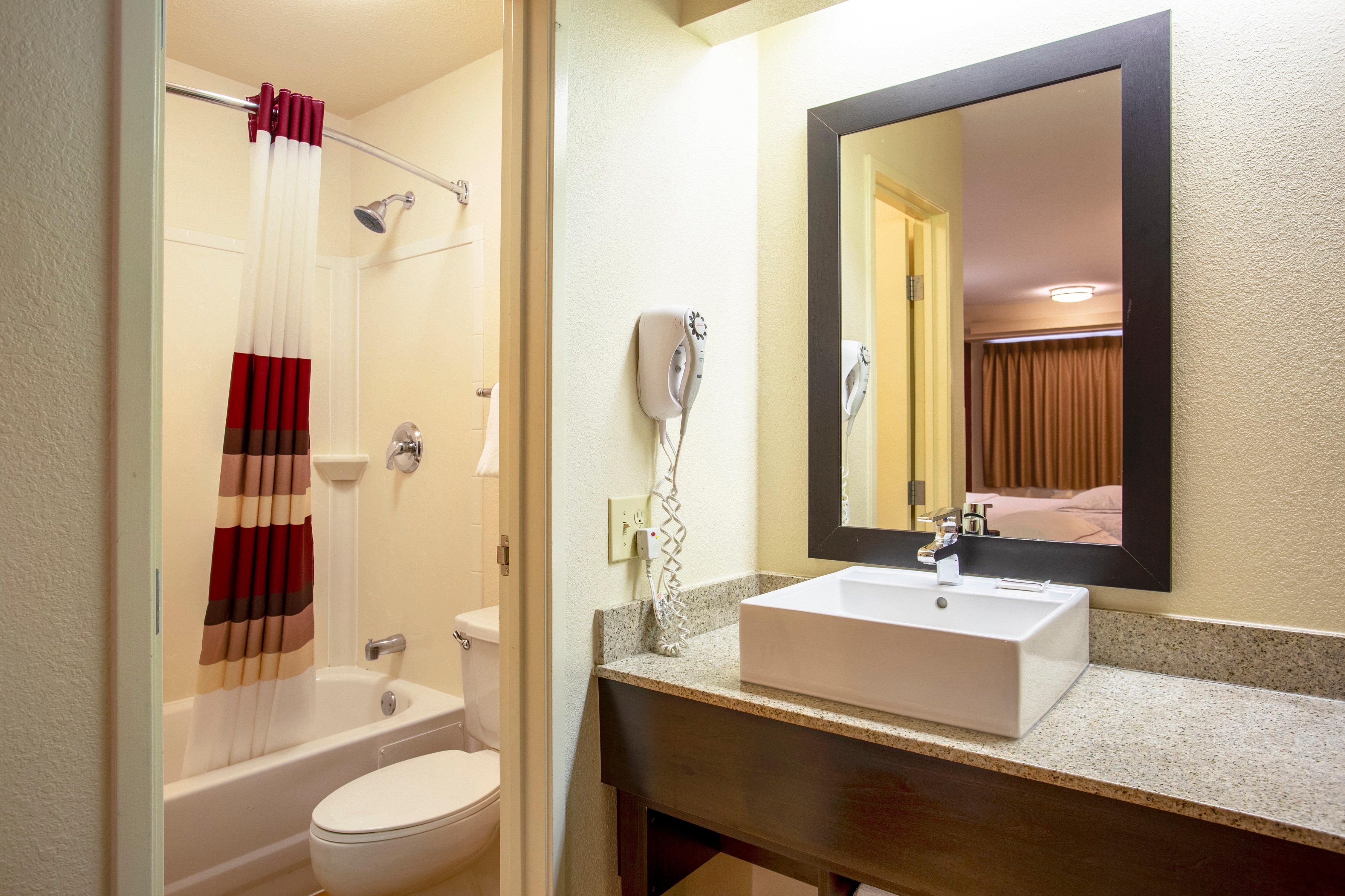 Red Roof Inn Plus+ St. Louis - Forest Park / Hampton Ave. Ngoại thất bức ảnh